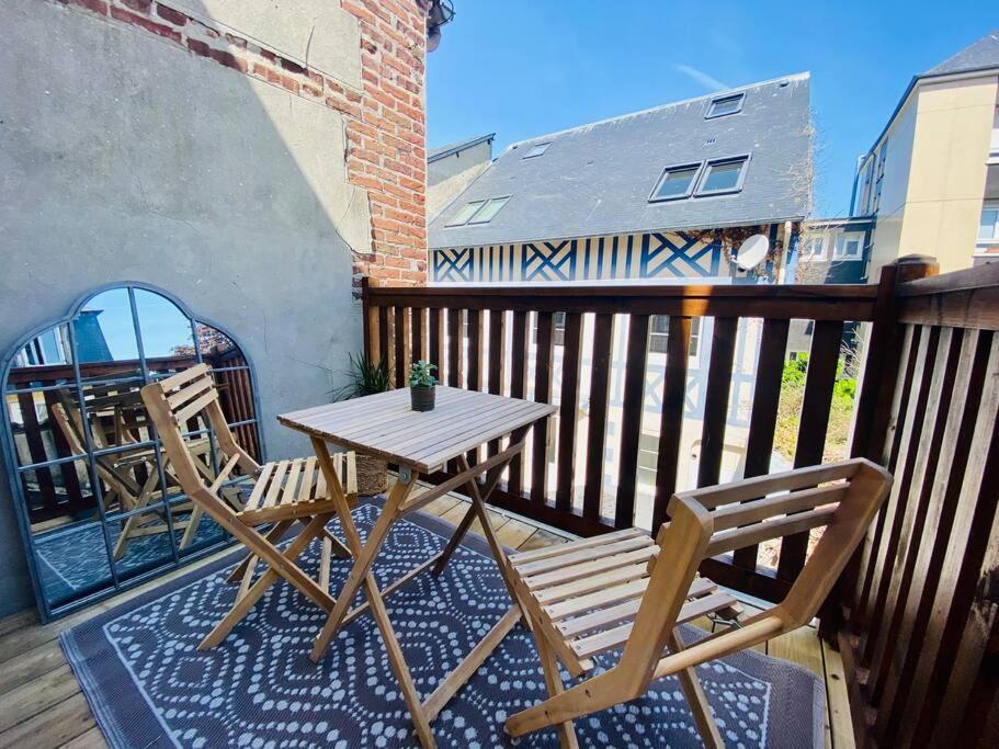 Studio Avec Terrasse A 도빌 외부 사진